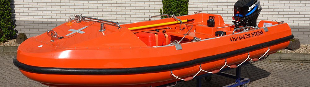 Open rigid rescueboat